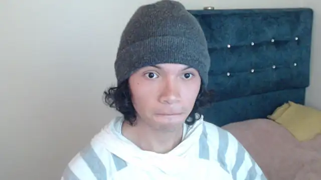 Xoxo Smiles online show from September 15, 2025, 8:31 pm