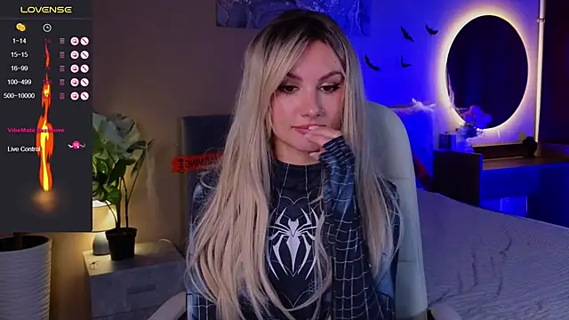 Snapshot of Ginger_Jessy_ chatting on October 29, 2025, 2:41 pm Ginger Jessy  online show from October 29, 2025, 2:41 pm