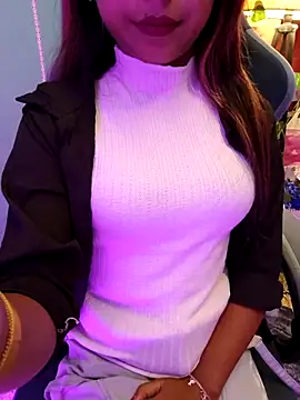 Puja-baby online show from March 22, 2026, 1:47 pm