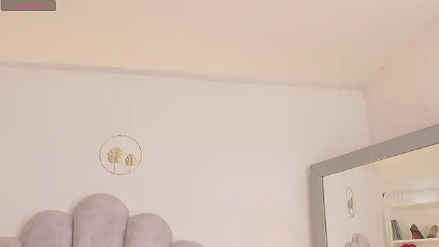 emma-conti2 online show from April 16, 2026, 10:34 pm