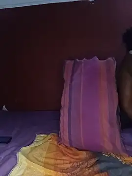 Snapshot of Kinkydarkie chatting on May 18, 2026, 8:09 am Kinkydarkie online show from May 18, 2026, 8:09 am