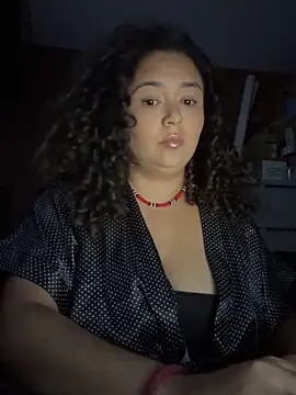 MaliciaBrazil online show from December 1, 2025, 12:59 am