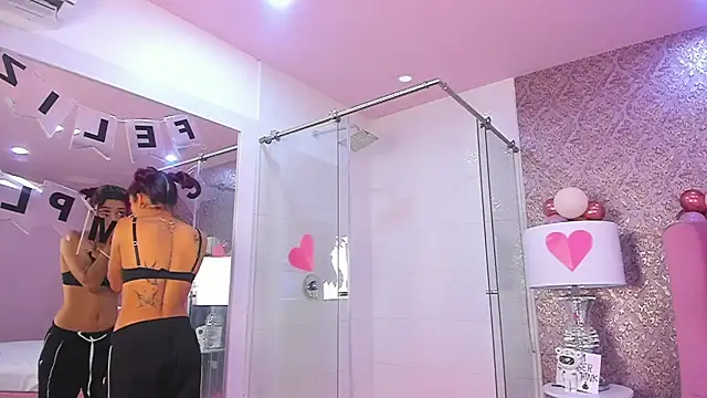 amber sparkle online show from March 9, 2026, 12:42 pm