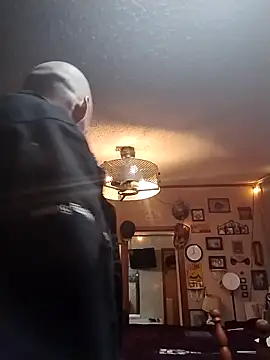 BonnienClyde5421 online show from February 25, 2026, 1:59 am