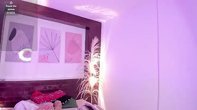 ATENA JB online show from April 20, 2026, 3:31 am