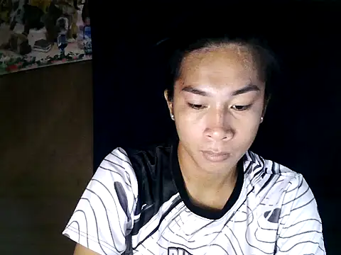 Snapshot of Asian_PrettyAle chatting on October 1, 2025, 12:38 am Asian PrettyAle online show from October 1, 2025, 12:38 am