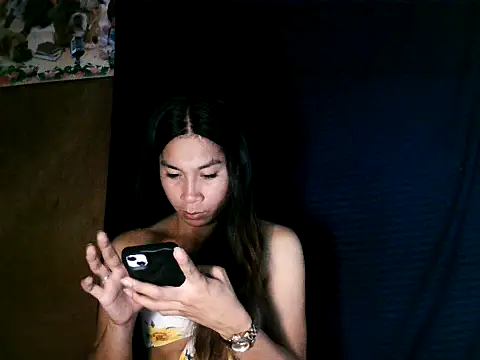 Snapshot of Asian_PrettyAle chatting on November 3, 2025, 2:29 pm Asian PrettyAle online show from November 3, 2025, 2:29 pm