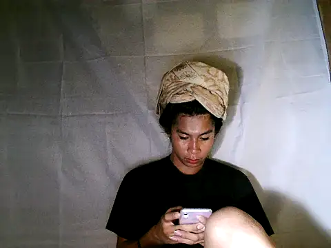 Snapshot of Asian_PrettyAle chatting on January 11, 2026, 10:31 am Asian PrettyAle online show from January 11, 2026, 10:31 am