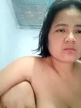 Snapshot of BigAss-69 chatting on July 15, 2026, 1:16 pm BigAss-69 online show from July 15, 2026, 1:16 pm