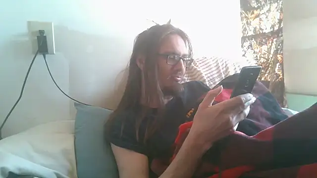 Snapshot of dandonn chatting on April 6, 2026, 4:19 pm dandonn online show from April 6, 2026, 4:19 pm
