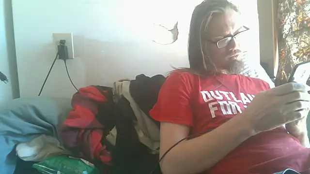 Snapshot of dandonn chatting on April 17, 2026, 4:10 pm dandonn online show from April 17, 2026, 4:10 pm