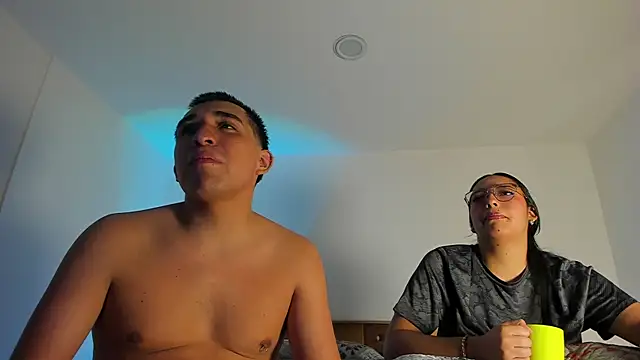 SusanClarck online show from December 15, 2025, 3:33 am