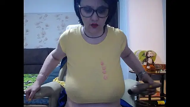 Mary x online show from June 5, 2026, 6:52 am
