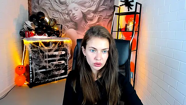 Snapshot of SeaJorji chatting on October 19, 2025, 9:10 am SeaJorji online show from October 19, 2025, 9:10 am