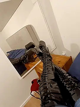 Teafeet online show from February 3, 2026, 4:34 pm