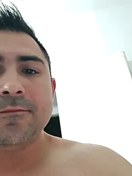 Bradd 32 online show from September 12, 2025, 12:55 am