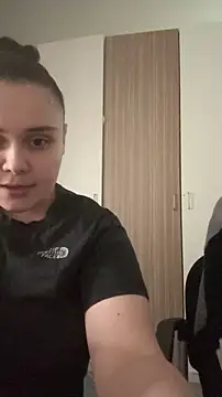 FemmeAffair online show from April 10, 2026, 10:47 pm