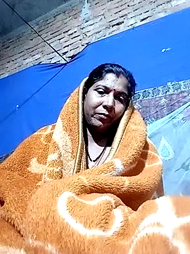 Savita992 online show from December 20, 2025, 7:54 pm