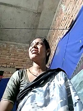 Savita992 online show from April 17, 2026, 2:20 pm