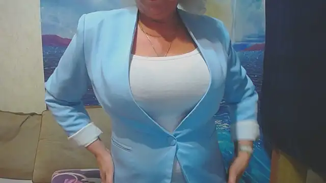 VicunaCool online show from January 11, 2026, 11:43 pm