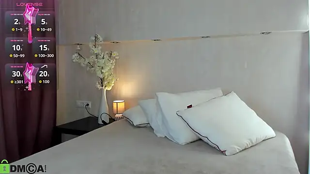 Snapshot of Adelina_Bliss chatting on June 6, 2026, 1:11 am Adelina Bliss online show from June 6, 2026, 1:11 am