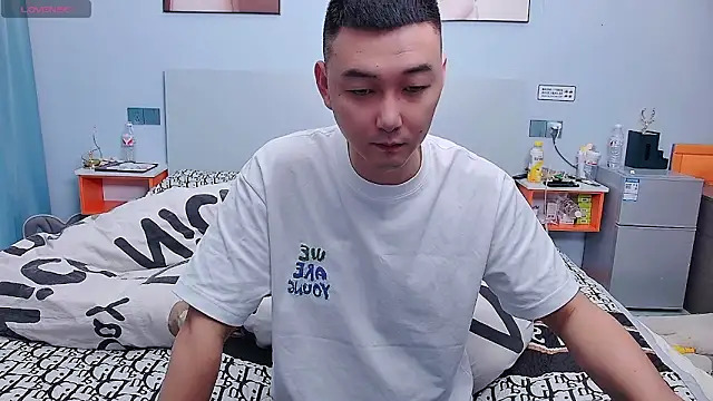 ciaodong online show from December 1, 2025, 3:44 am