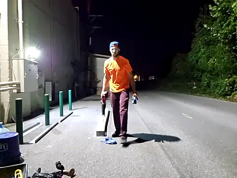 Snapshot of sloppytopkins chatting on September 17, 2025, 6:26 am sloppytopkins online show from September 17, 2025, 6:26 am