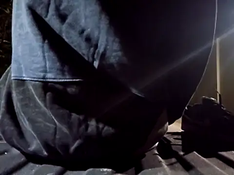 sloppytopkins online show from April 26, 2026, 6:22 am