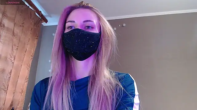 Iris lave online show from September 28, 2025, 3:17 pm