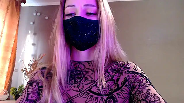 Iris lave online show from March 15, 2026, 3:18 pm