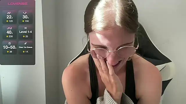 BustyKellyXXX online show from September 11, 2025, 10:15 am