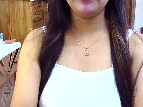 Obonti 2000 online show from September 18, 2025, 4:42 pm