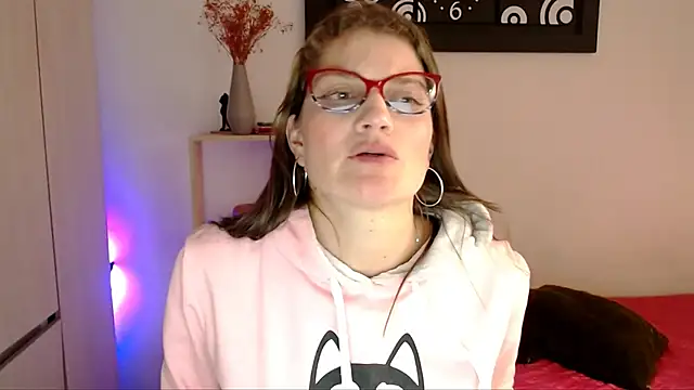 Camila-ventura online show from January 13, 2026, 7:08 pm