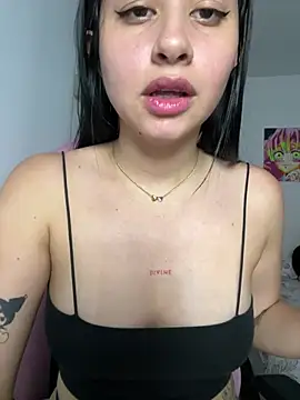 lucy grey25 online show from March 2, 2026, 6:59 pm