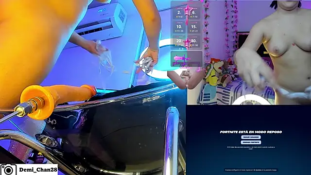 Snapshot of demi_chan chatting on July 9, 2026, 2:04 am demi chan online show from July 9, 2026, 2:04 am