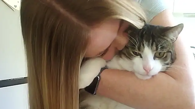 Ginger-bb online show from April 21, 2026, 5:36 am