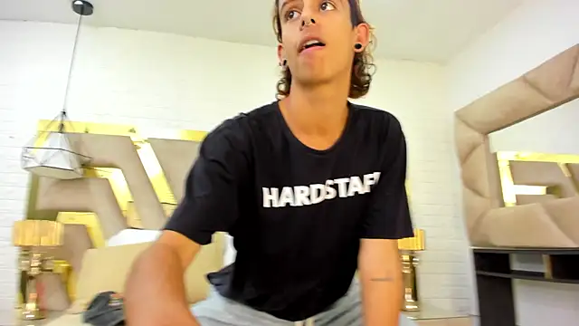 Ibratxandy online show from September 25, 2025, 7:17 pm