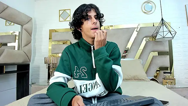 Ibratxandy online show from November 9, 2025, 12:03 pm