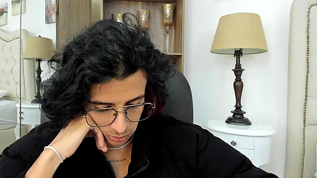 Ibratxandy online show from February 22, 2026, 12:15 pm