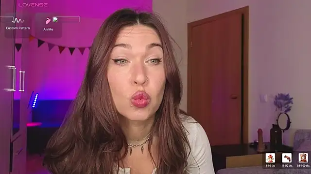 Snapshot of ReginaFoXXXy chatting on May 27, 2026, 11:51 am ReginaFoXXXy online show from May 27, 2026, 11:51 am