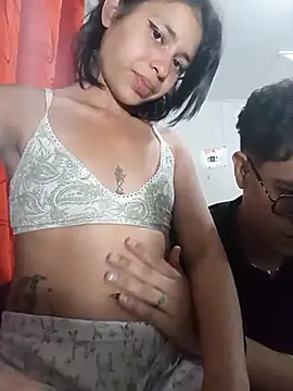 Snapshot of Tendercouple1 chatting on September 28, 2025, 1:11 am Tendercouple1 online show from September 28, 2025, 1:11 am