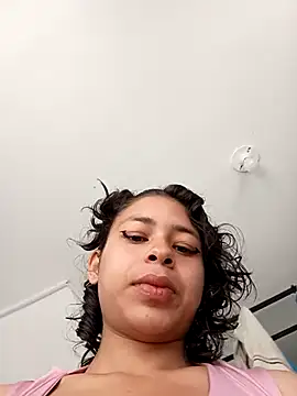 Snapshot of Tendercouple1 chatting on October 5, 2025, 2:48 pm Tendercouple1 online show from October 5, 2025, 2:48 pm