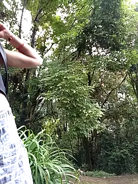 Snapshot of Tendercouple1 chatting on December 17, 2025, 7:20 pm Tendercouple1 online show from December 17, 2025, 7:20 pm