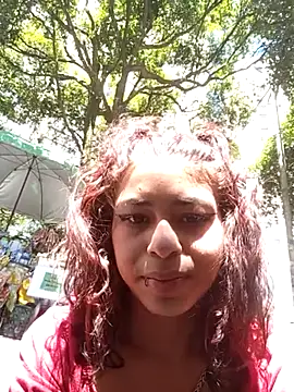 Snapshot of Tendercouple1 chatting on July 7, 2026, 6:12 pm Tendercouple1 online show from July 7, 2026, 6:12 pm