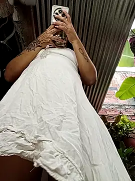 Snapshot of Rous-squir chatting on February 26, 2026, 12:48 pm Rous-squir online show from February 26, 2026, 12:48 pm