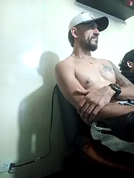 andrusstik online show from October 10, 2025, 5:17 am