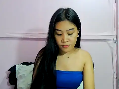 YourWildestDoll online show from April 5, 2026, 5:32 pm