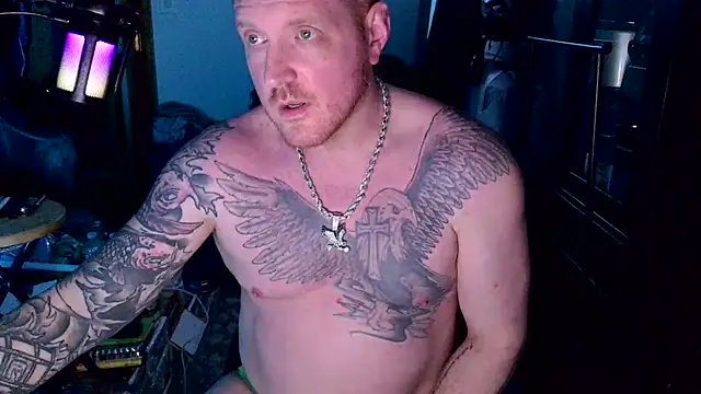 CloudyKingG online show from April 12, 2026, 6:51 am