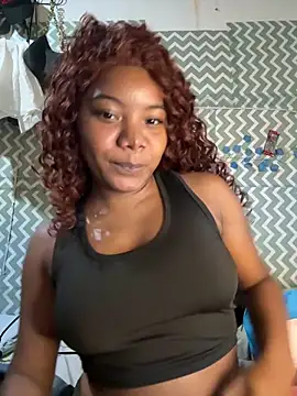 chocolatito-ho online show from December 17, 2025, 4:29 am