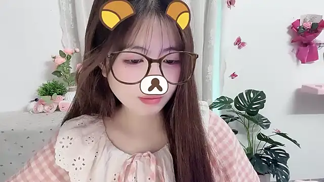Amelia-babee online show from June 26, 2026, 3:22 am